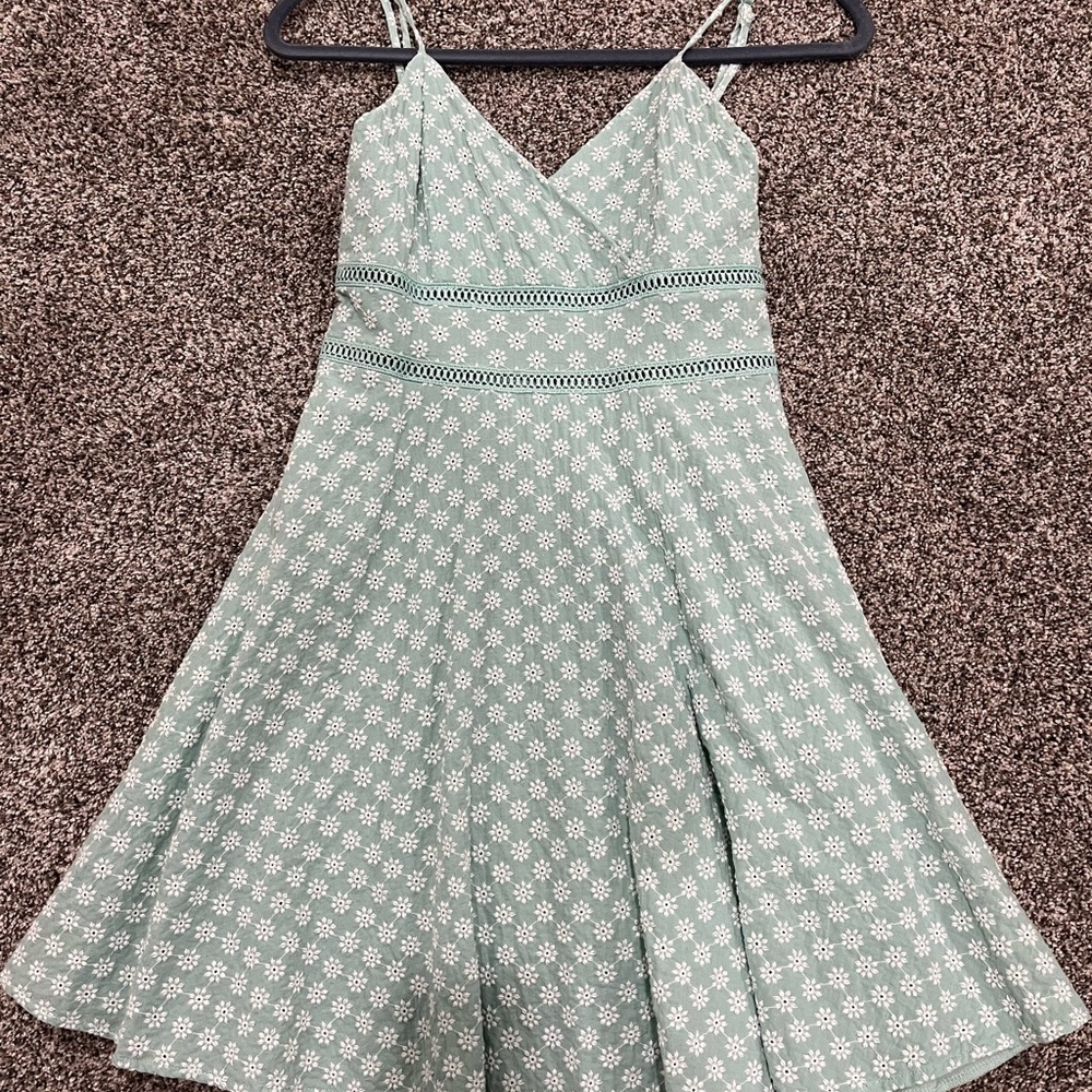 Elegant Green Floral Dress